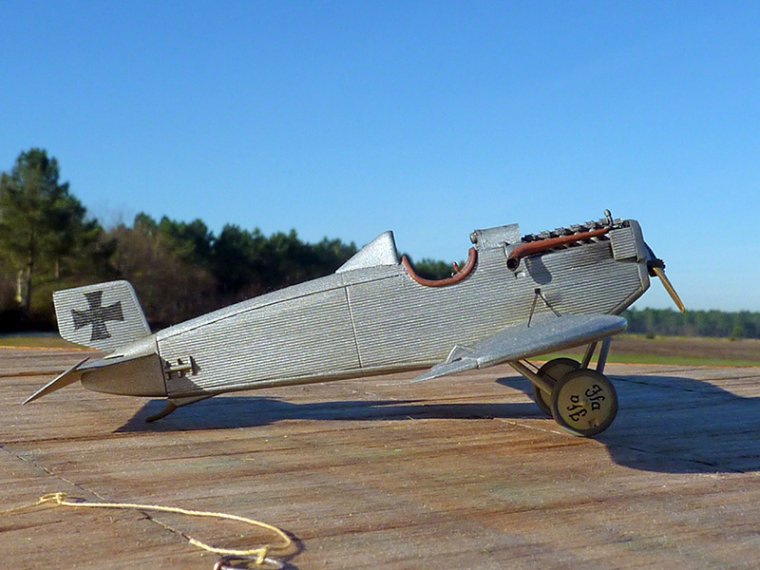 junkers j7 - 2